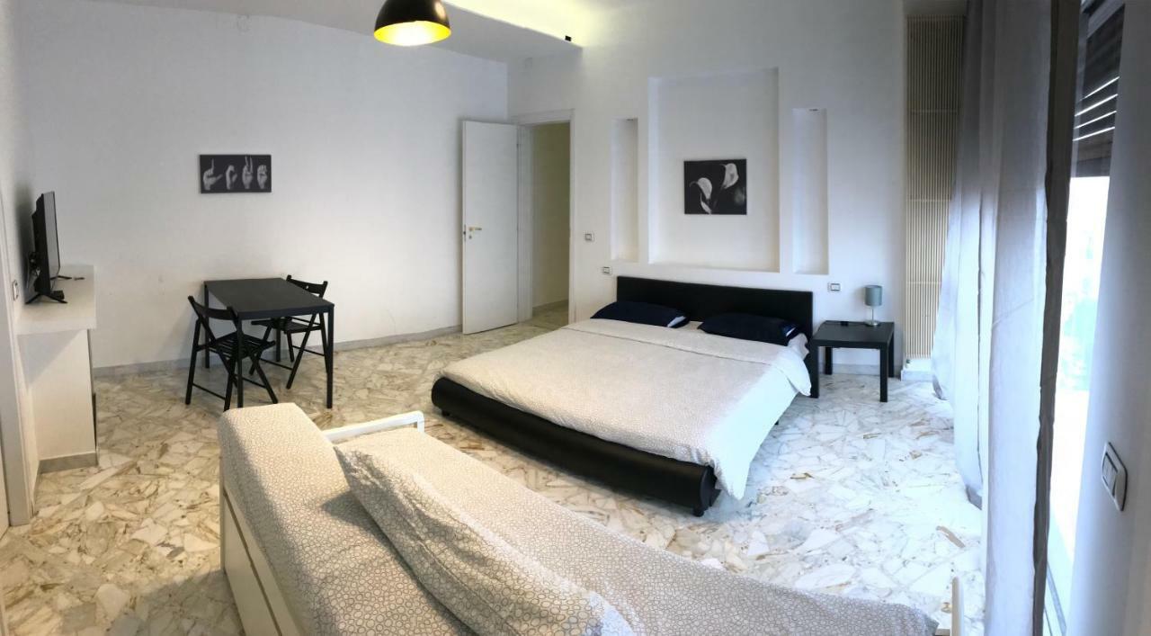 בארי Cavour 124 -Guest-Room- מראה חיצוני תמונה