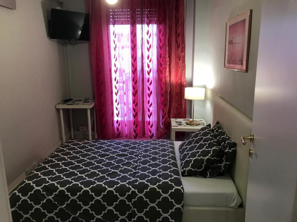 בארי Cavour 124 -Guest-Room- מראה חיצוני תמונה